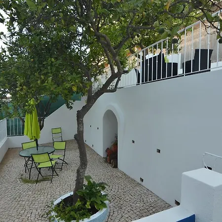 Patios Marias *