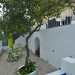 Patios Marias *