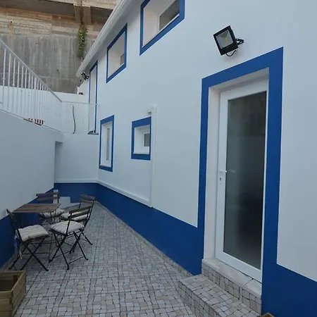 Patios Marias Apartment Setubal