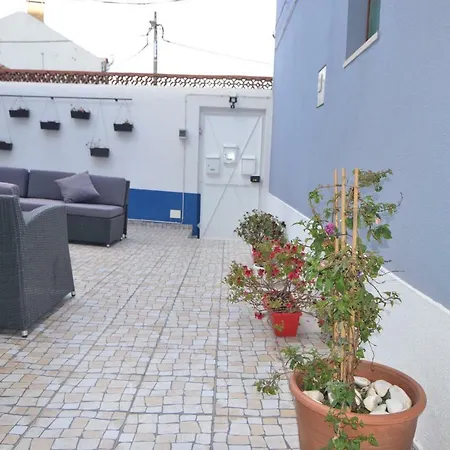 Patios Marias *